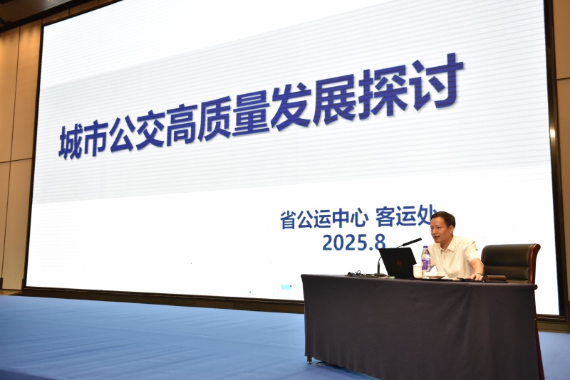 崔屹忠 (4).JPG